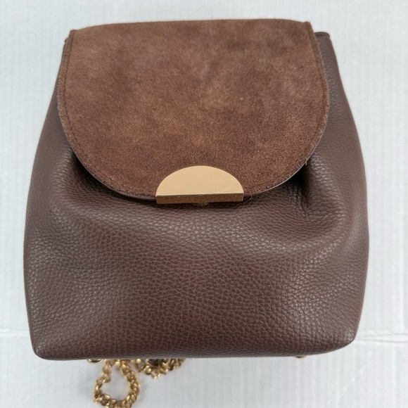 Moda Luxe Brown and Gold Crossbody Bag with Chic Design - Picture 3 of 12